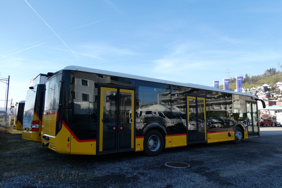 (283'102) - PostAuto Ostschweiz - PID 12'219 - MAN am 12. Dezember 2025 in Schmerikon, Thomann