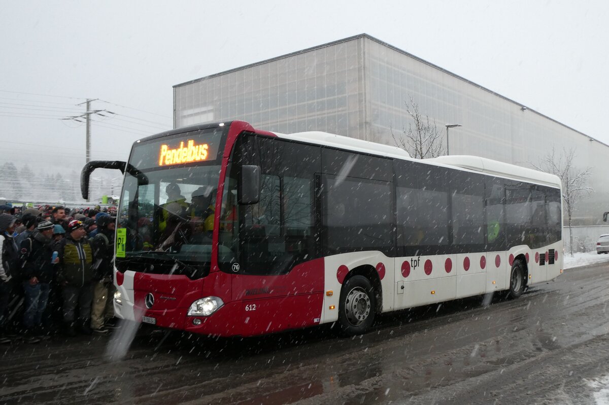 (283'848) - TPF Fribourg (Wieland 76) - Nr. 612/FR 300'241 - Mercedes am 10. Januar 2026 beim Bahnhof Frutigen