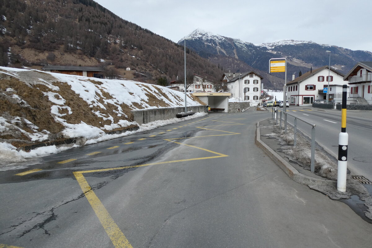 (284'808) - PostAuto-Haltestellen am 10. Februar 2026 in M�stair, Somvi