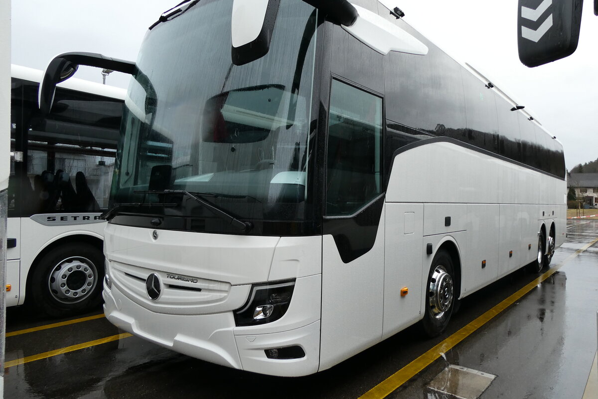 (284'964) - Knecht, Windisch - (409'064) - Mercedes am 21. Februar 2026 in Winterthur, Daimler Buses