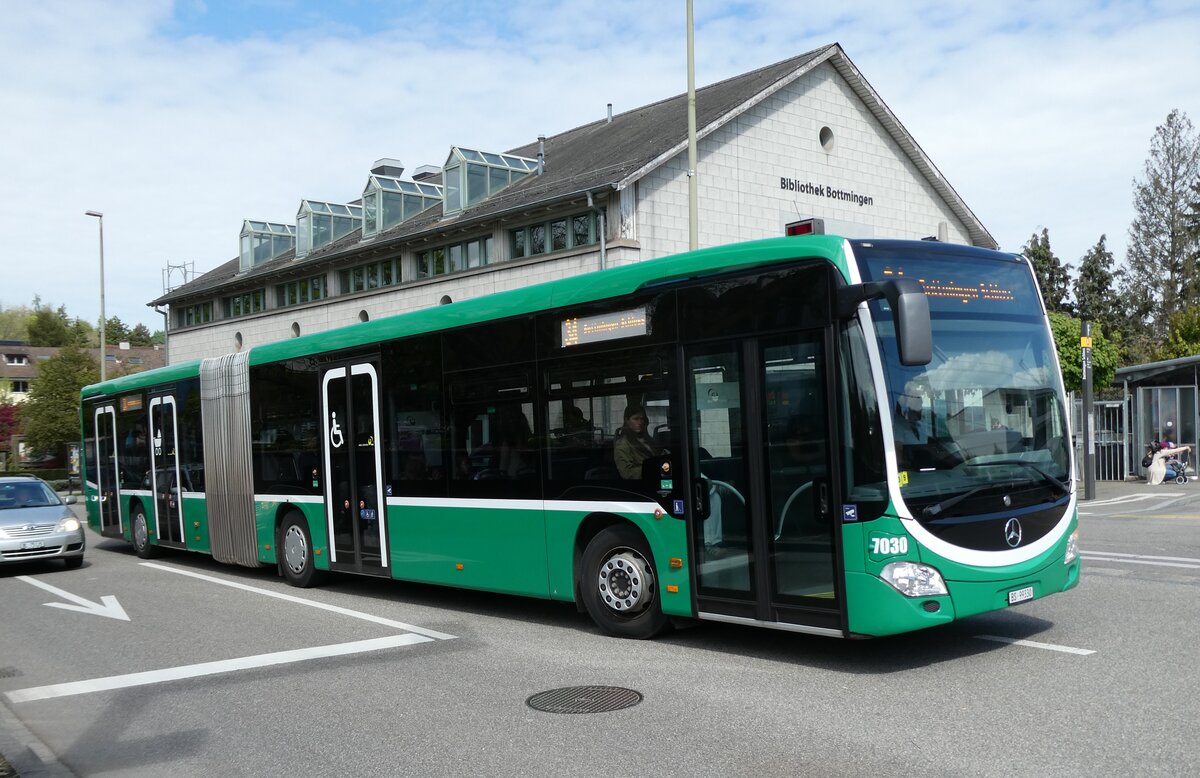 (286'211) - BVB Basel - Nr. 7030/BS 99'330 - Mercedes am 16. April 2026 in Bottmingen, Schloss