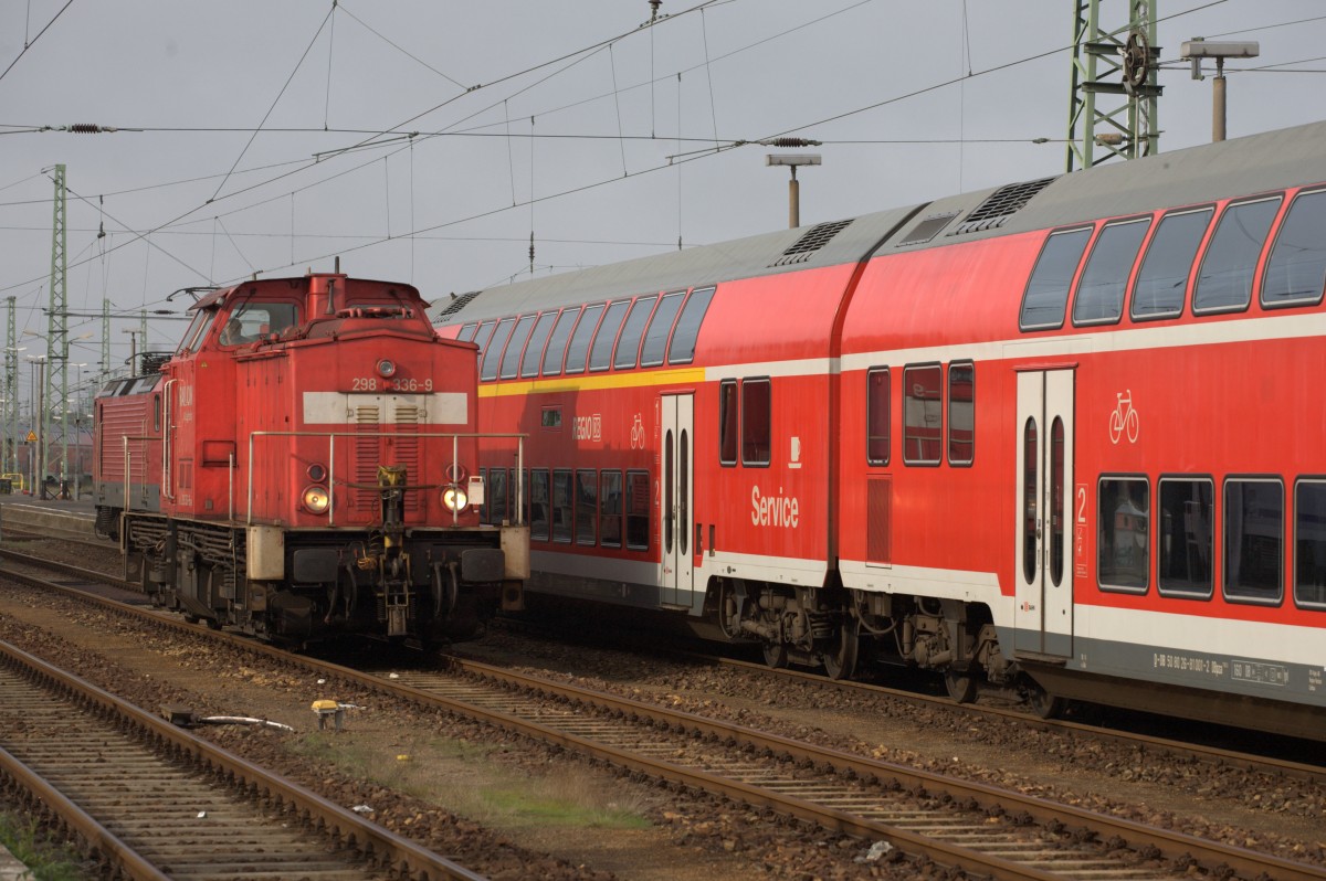 298 336-9 rangiert in Cottbus. 17.10.2104  11:17 Uhr.