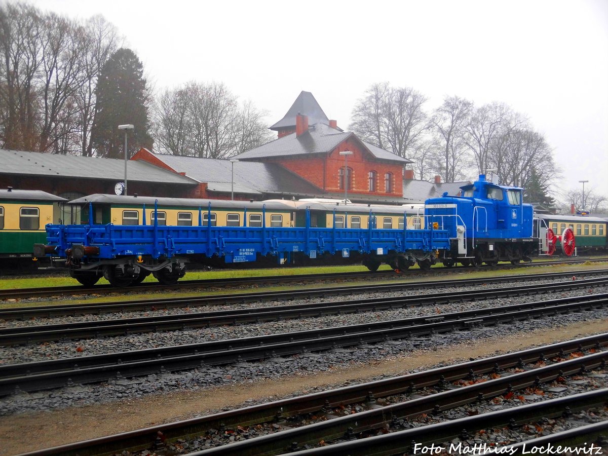 363 029 der PRESS abgestellt im Bahnhof Putbus am 25.12.16