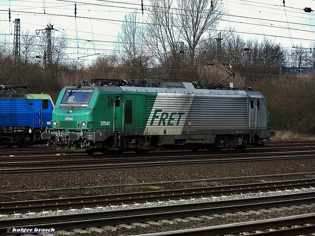 37041 der FRET war am 12.02.14 abgestellt beim bhf wilhelmsburg