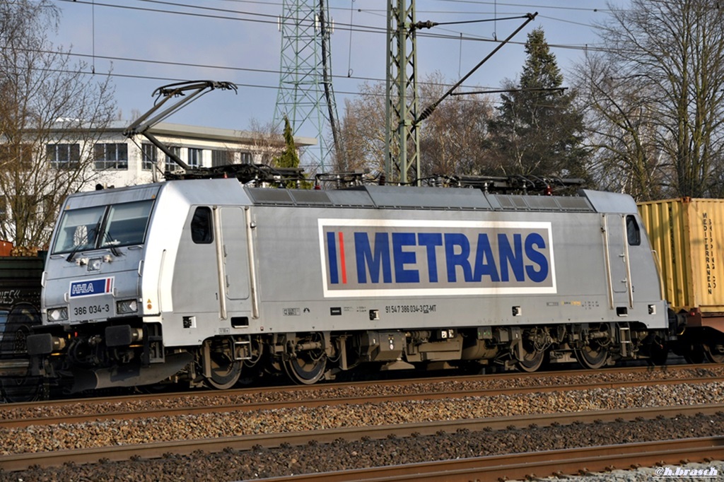 386 034-3 fuhr mit einen KLV durch hh-harburg,30.03.19