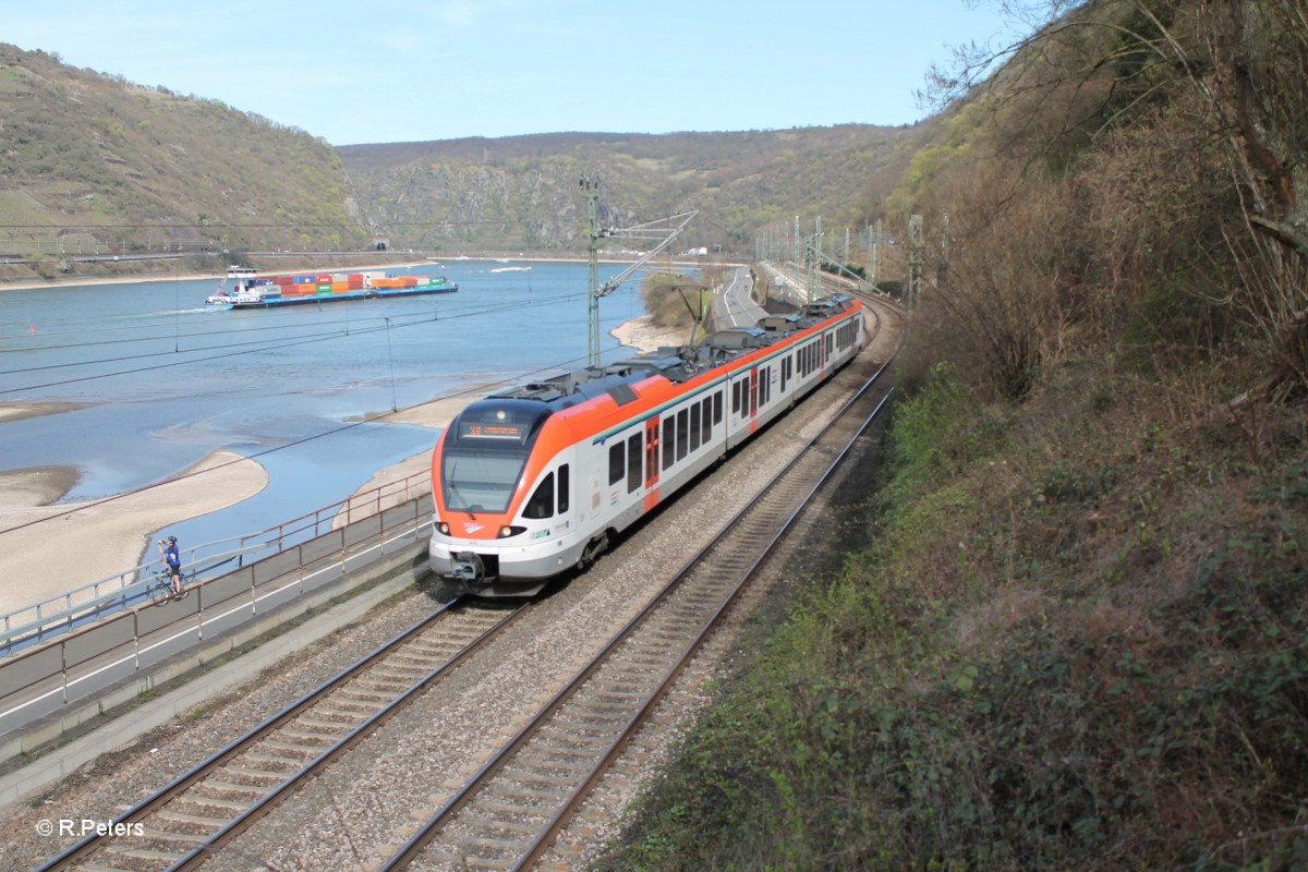 410 als SE25019 Neuwied - Frankfurt/Main beim Loreley Betriebsbahnhof. 20.03.14