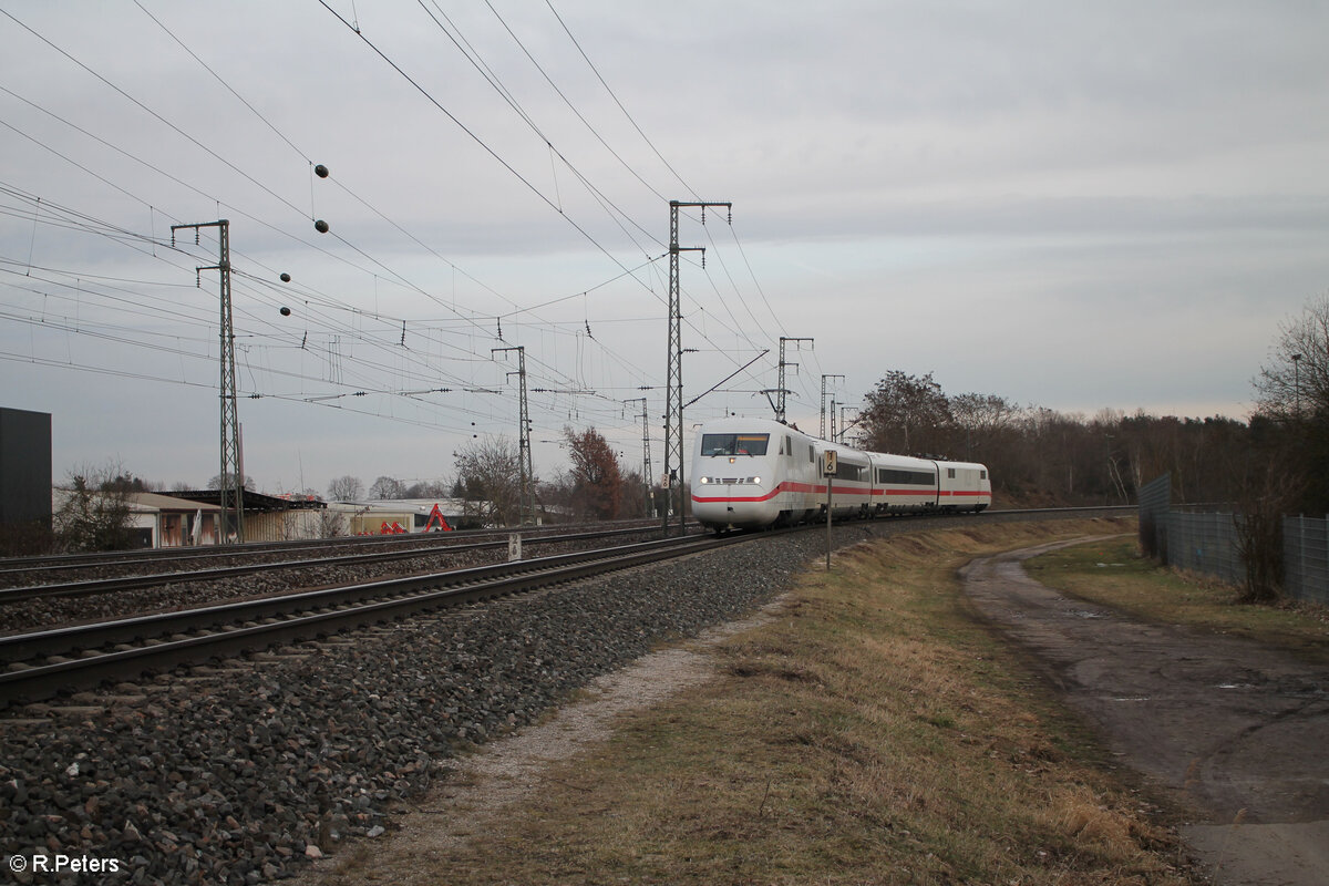 410101 / 410 102 in der Treuchtlinger Kurve in Nürnberg Hohe Marter.30.01.24