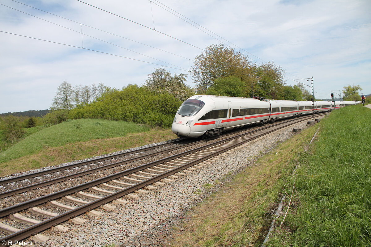 411 012-8  Freie und Hansestadt Hamburg  als ICE28 Wien - Koblenz bei Pölling. 28.04.24