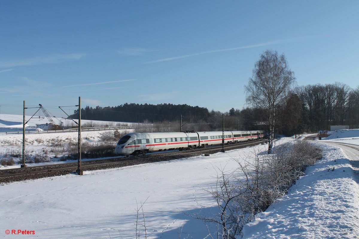 411 030-0  Jena  als ICE 228 Wien - Frankfurt/Main bei Sinsgrün. 19.01.17