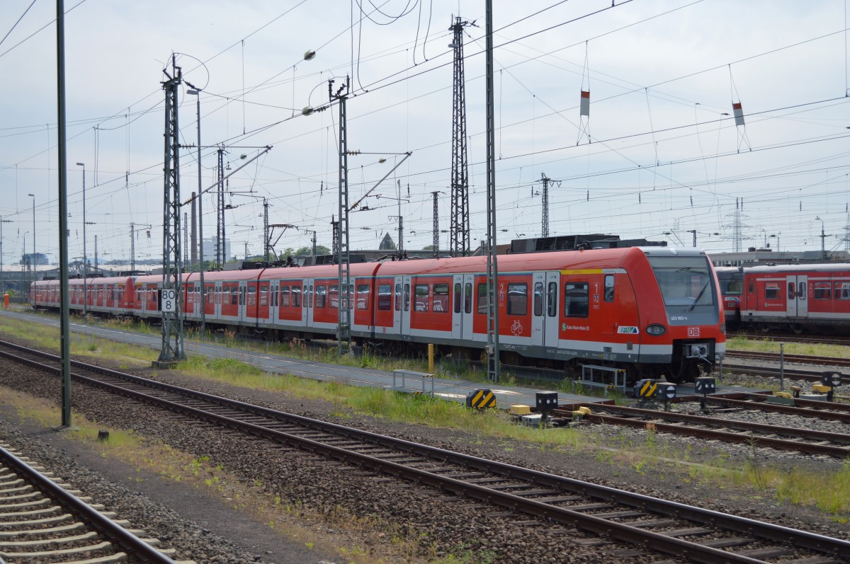 423 903-4 in Darmstadt Hbf am 14.05.2015