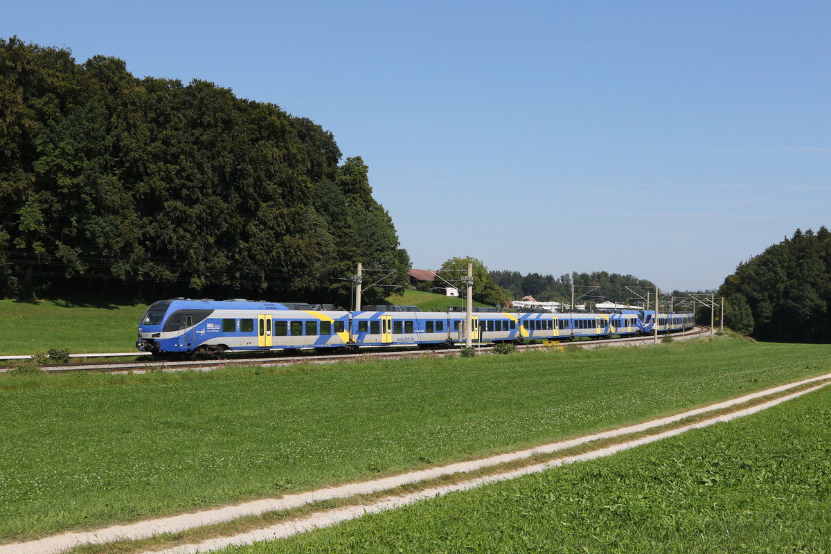 430 005 auf dem Weg nach Mnchen am 10. September 2023 bei Axdorf.