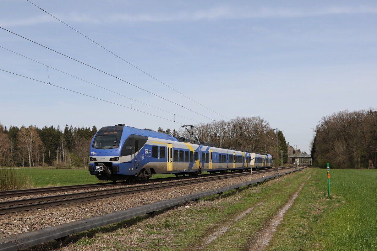 430 009 auf dem Weg nach Kufstein. Aufgenommen am 26. Mrz 2024 kurz vor Brannenburg.