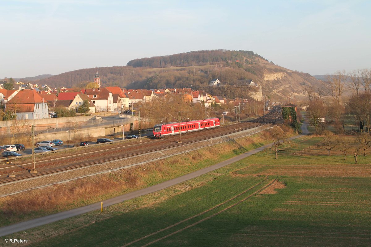 440 316-8 rollt als RB 58 Treuchtlingen - Gemünden in Retzbach-Zellingen ein. 16.03.17