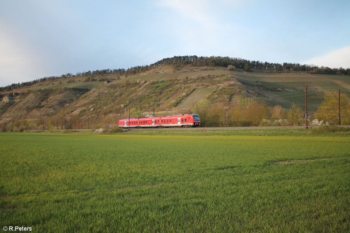 440 814-2 als RB 53 RB58067 Jossa - Wrzburg kurz vor Thngersheim. 28.03.24