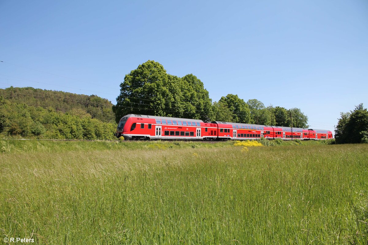 445 054-0 als RE55 RE 4618 Bamberg - Frankfurt/Main bei Himmelstadt. 02.06.21