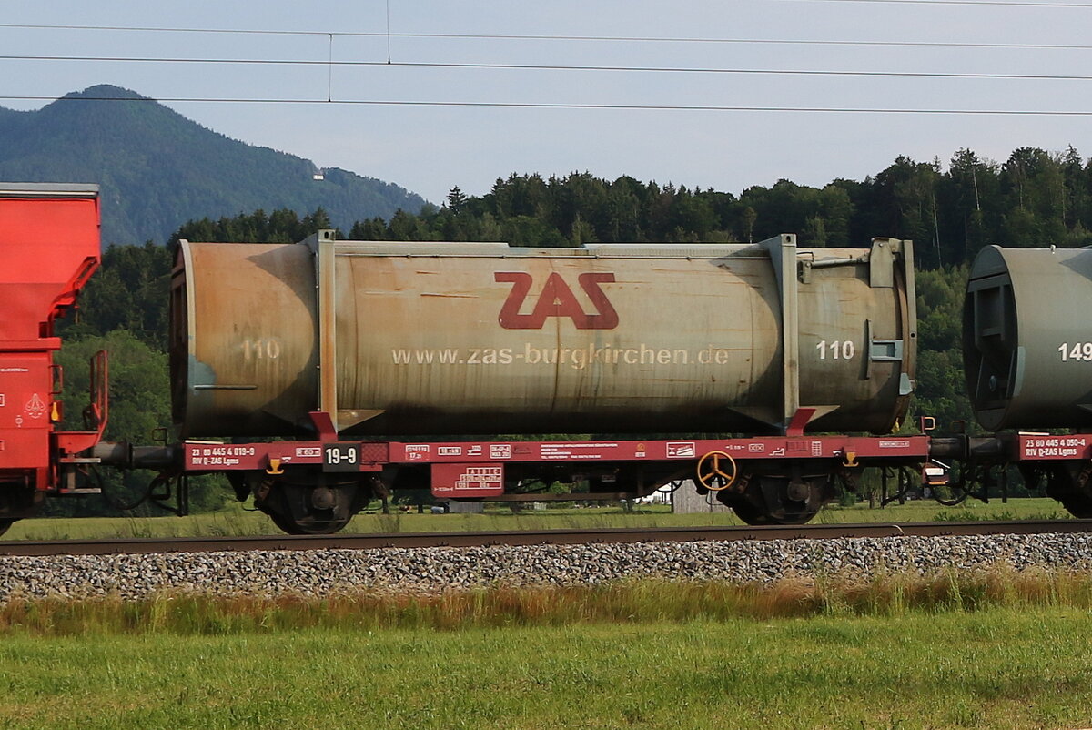 4454 019 (Lgms) mit einem  ZAS -Mllcontainer am 10. Juni 2021 bei bersee.