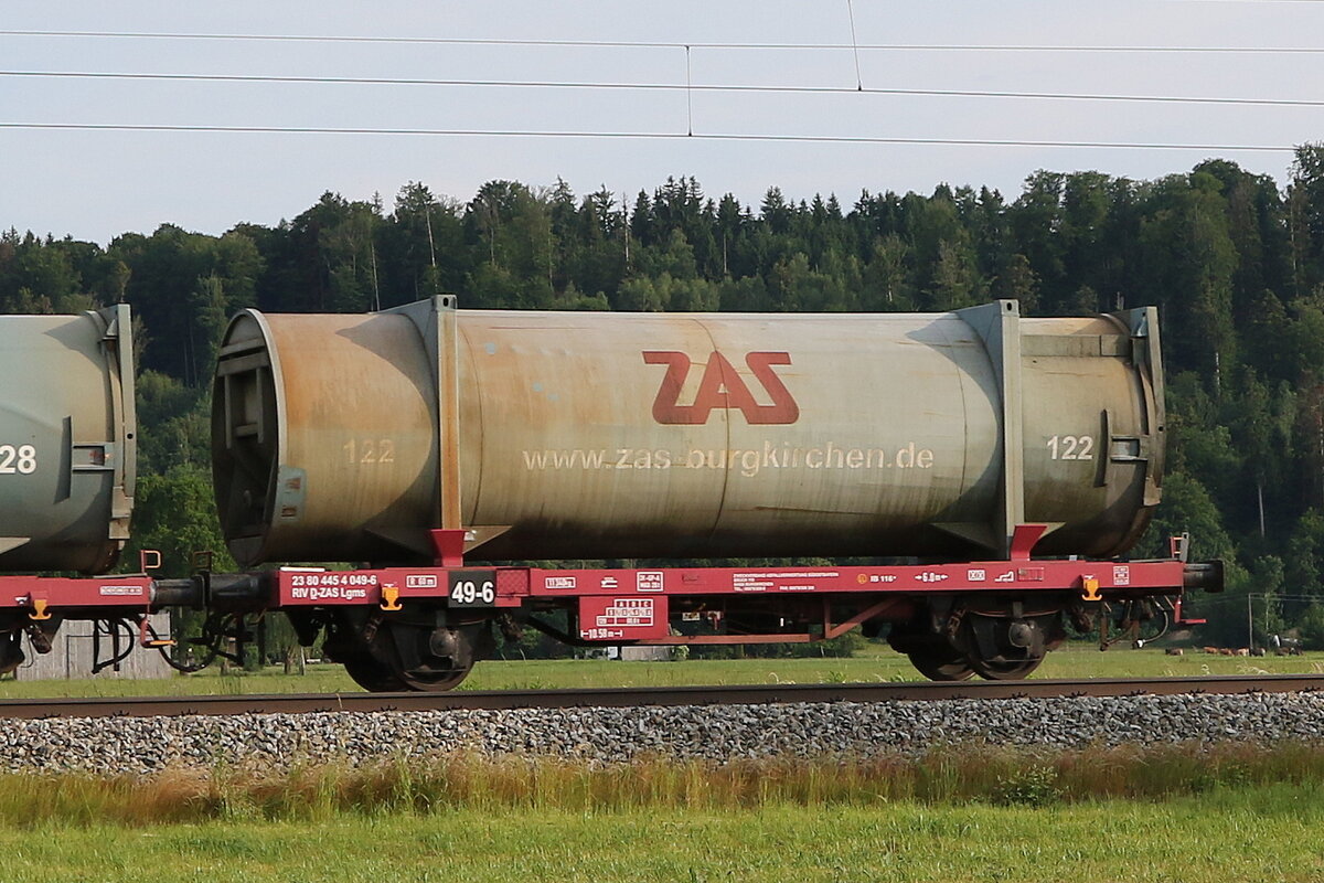 4454 049 (Lgms) mit einem  ZAS -Mllcontainer am 10. Juni 2021 bei bersee.