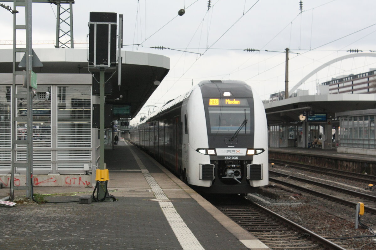 462 036 im Bahnhof Kln Messe/Deutz am 2.4.22