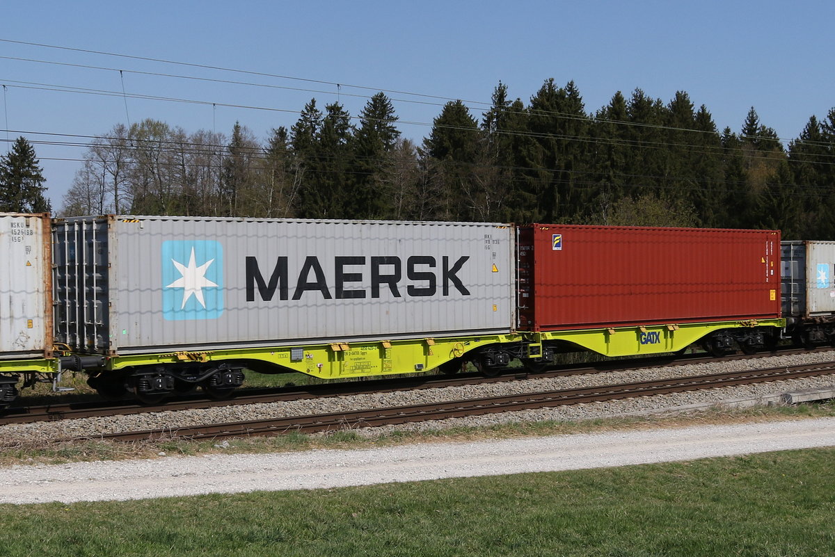 4850 420 (Sggrs) von  GATX  am 12. April 2020 bei Grabensttt.