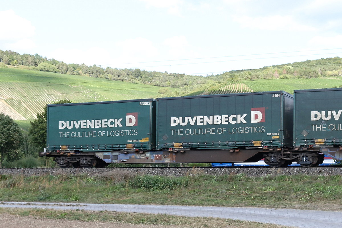 4953 220 (Sggmrs) am 2. September 2019 bei Thngersheim.