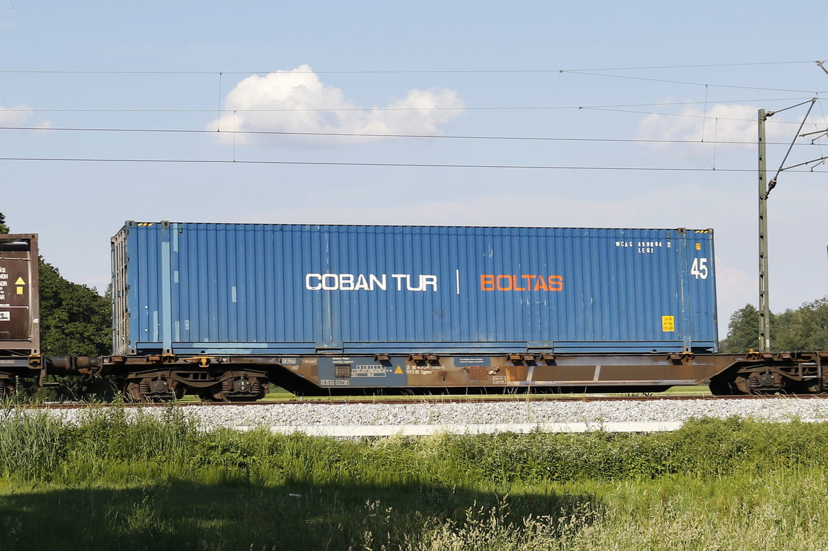 4954 590 (Sggmrs) am 18. Juni 2019 bei Bernau am Chiemsee.