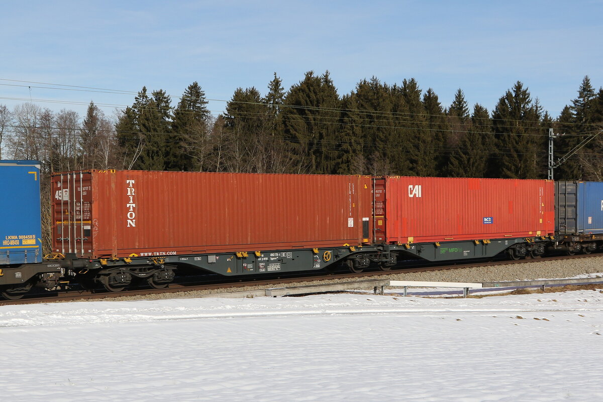 4963 176 (Sggmrss) am 27. Januar 2022 bei Grabensttt.