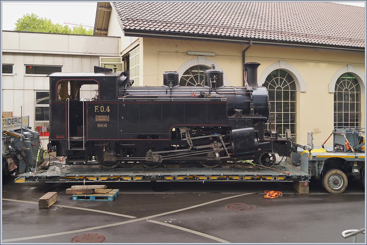 50 Jahre Blonay - Chamby; Mega Steam Festival: Noch ein letztes Bild des wunderschönen MSF der BC: die FO Gastlok HG 3/4 N° 4 der DFB ist Vevey verladen worden und wird in Kürze Richtung Heimat fahren.
