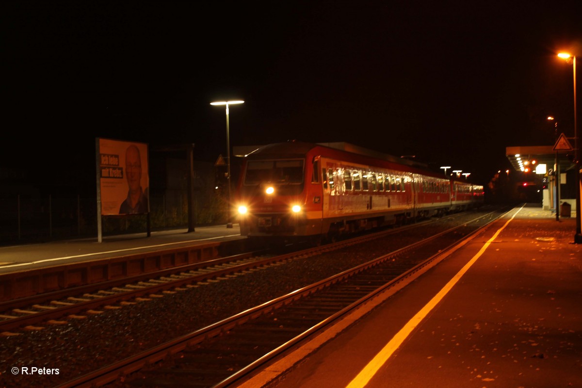 610 001-9 + 003-6 als RE 3698 Regensburg - Hof in Wiesau/Oberpfalz 24.10.13 Version 5