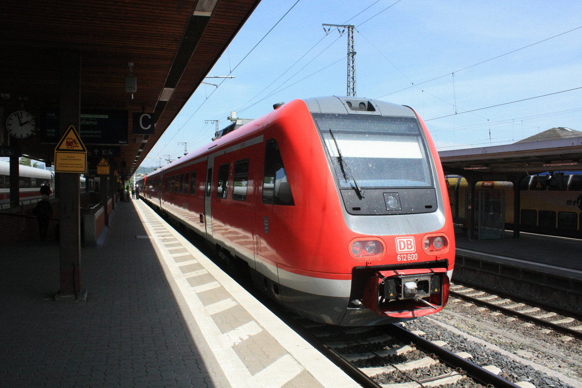 612 178/678 mit 612 600/100 im Bahnhof Gttingen am 8.5.20