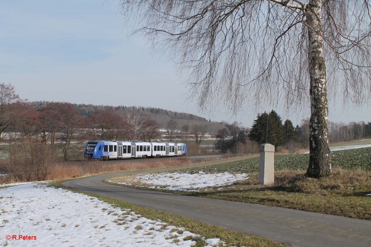 622 409 als OPB79735 Marktredwitz - Regensburg bei Lengenfeld. 27.02.16