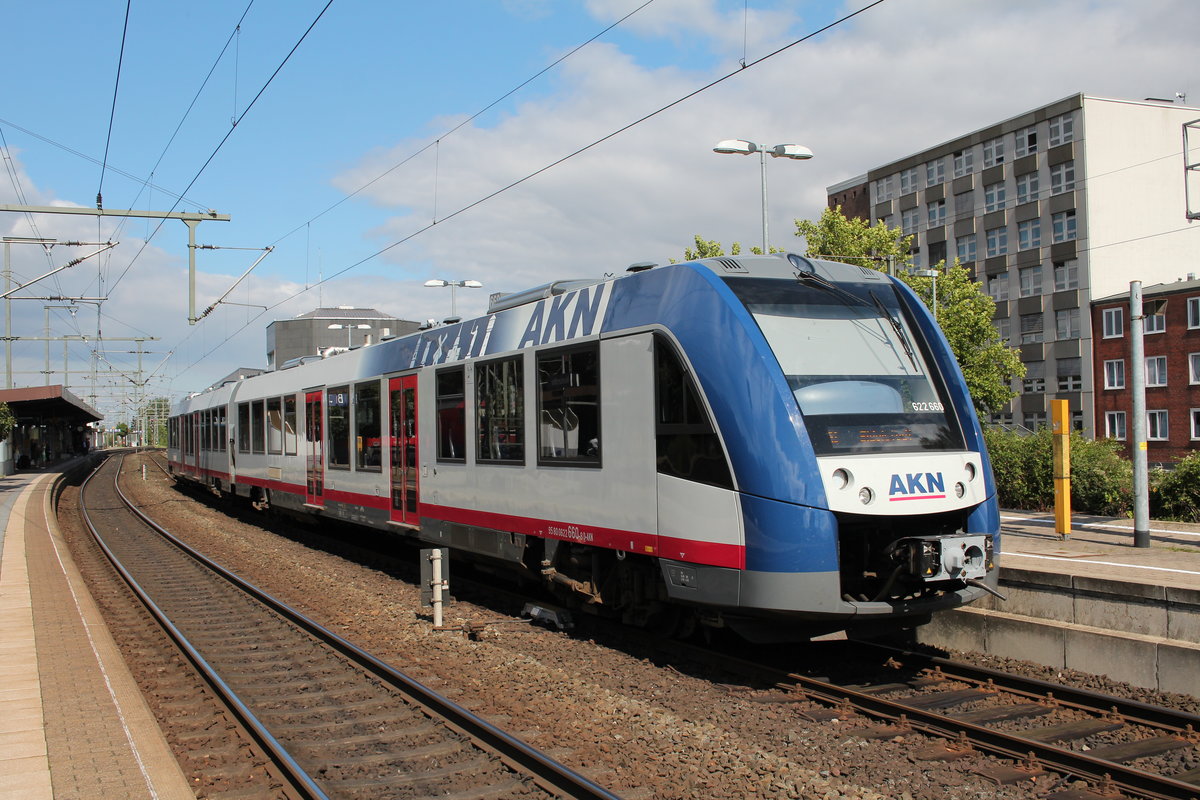 622 660 kurz vor der Abfahrt am 30. August 2016 in Neumnster.