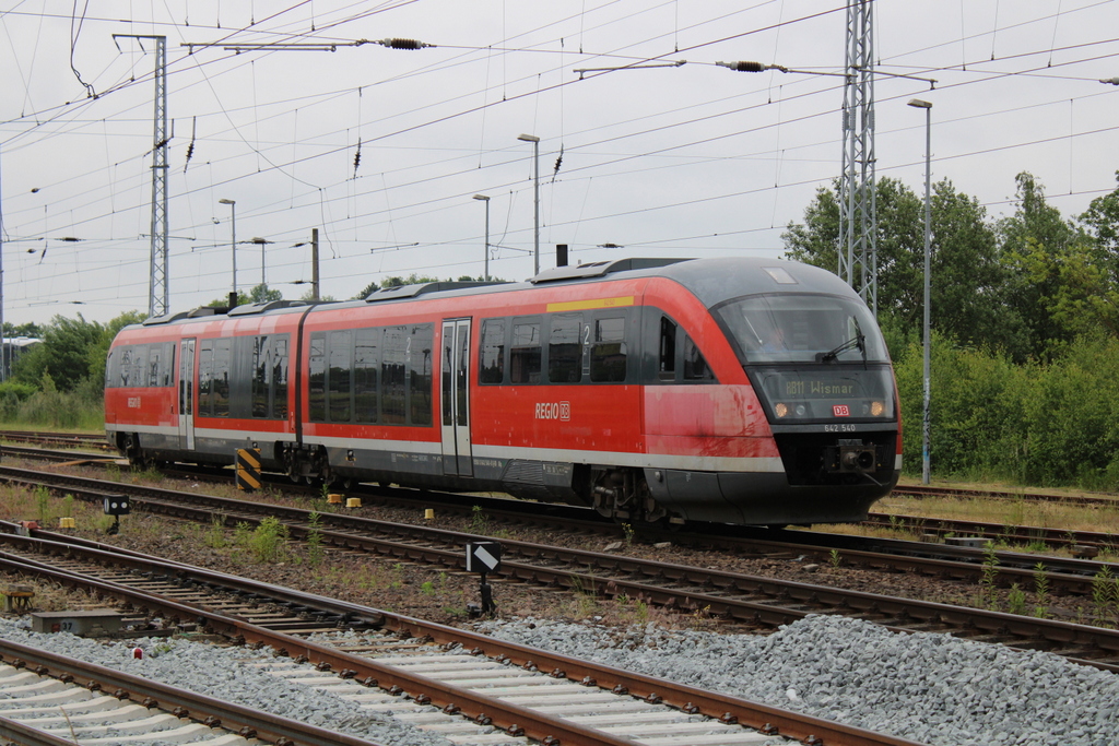 642 540 als RB11(Tessin-Rostock-Wismar)bei der Einfahrt im Rostocker Hbf.12.06.2021 