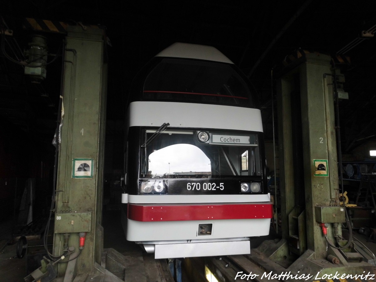 670 002 im Eisenbahnmuseum Chemnitz-Hilbersdorf am 12.11.15