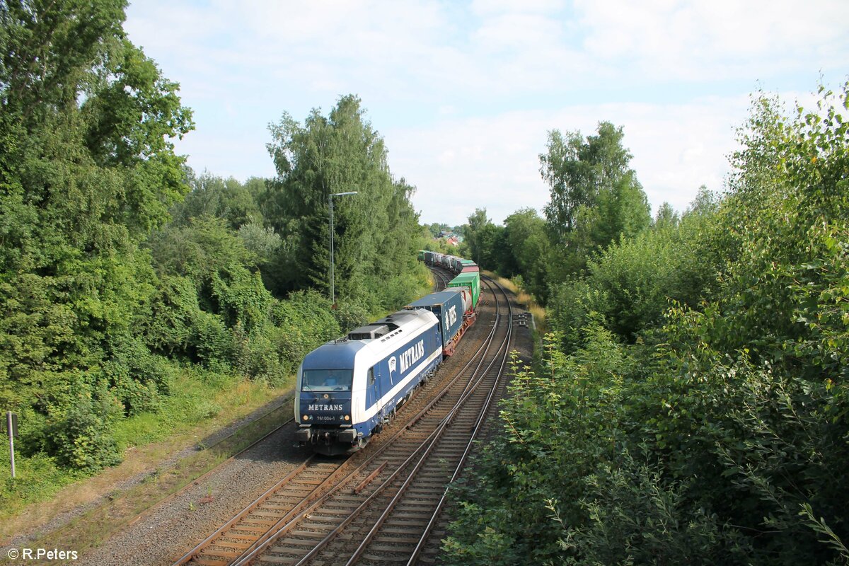 761 004 bei der Einfahrt in Marktredwitz mit einem Elbtal-Umleiter 21.07.21