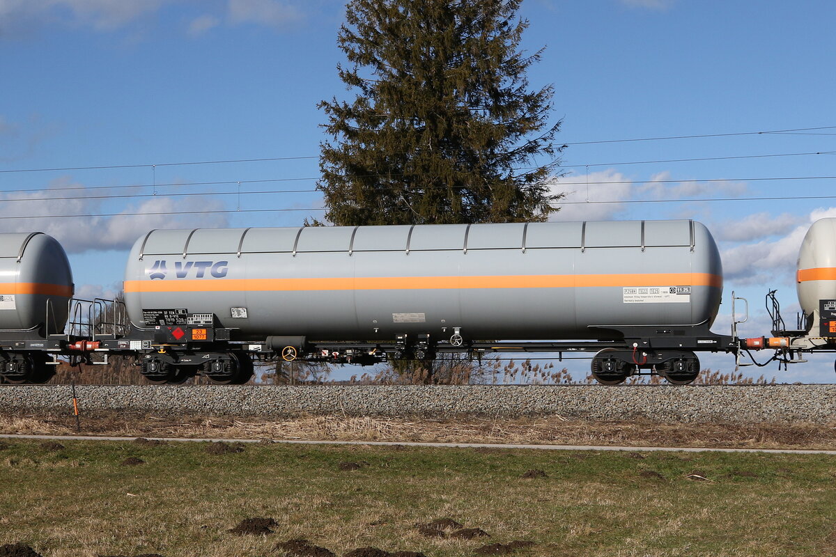 7819 528 (Zags) von  VTG  am 5. Februar 2022 bei bersee.