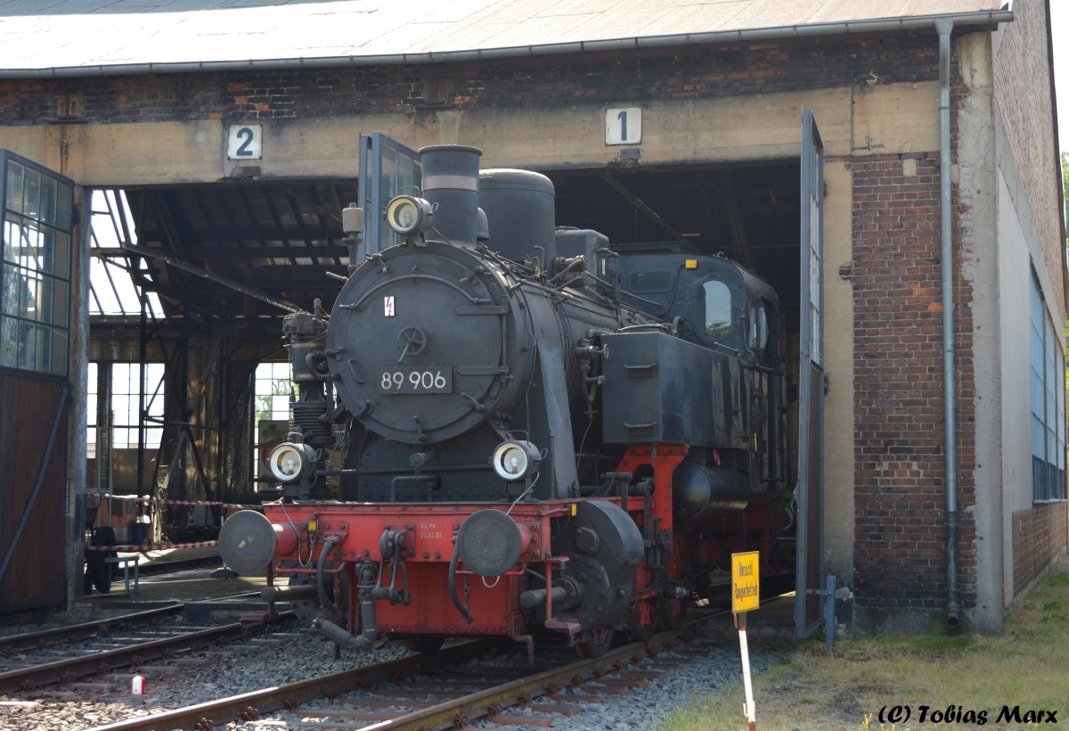 89 906 am Lokschuppen beim Lokschuppenfest in Hanau am 14.06.2015.