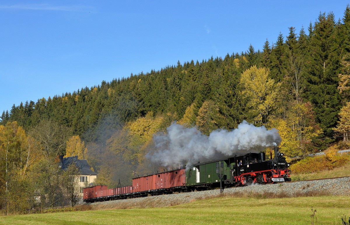 99 1590-1 bei einer Scheinanfahrt vor Schmalzgrube am 24.10.2015. II