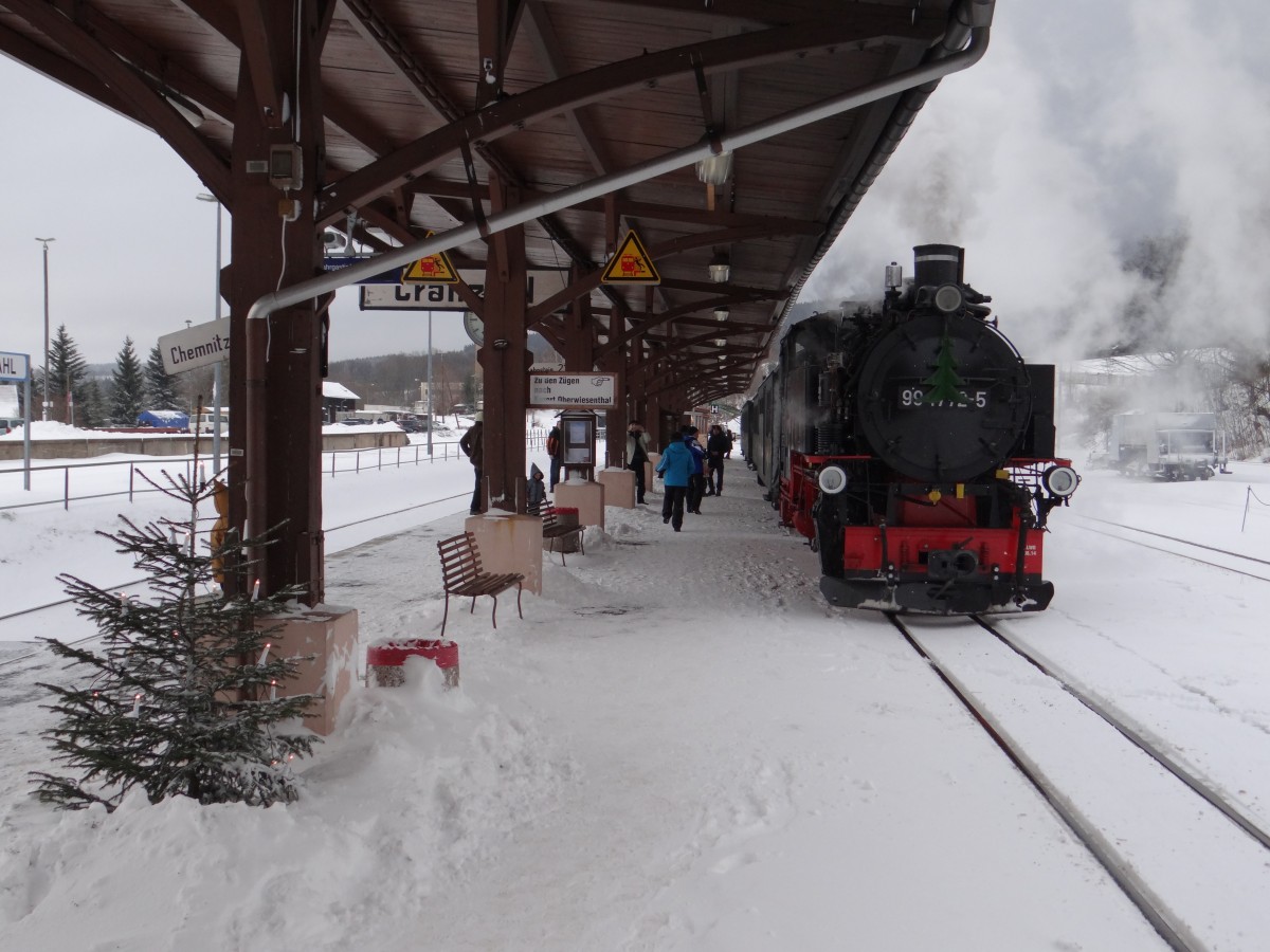 99 1772-5 der Fichtelbergbahn steht am 04.01.15 in Cranzahl.
Platz.3(Bild des Monats)Januar.2015.