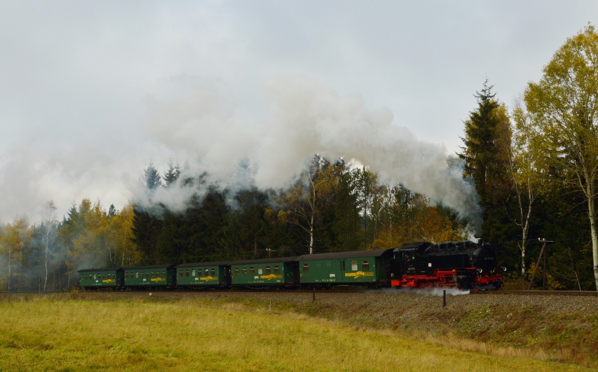 99 1772-5 hinter Kretscham-Rothensehma mit P 1005 am 26.10.2015