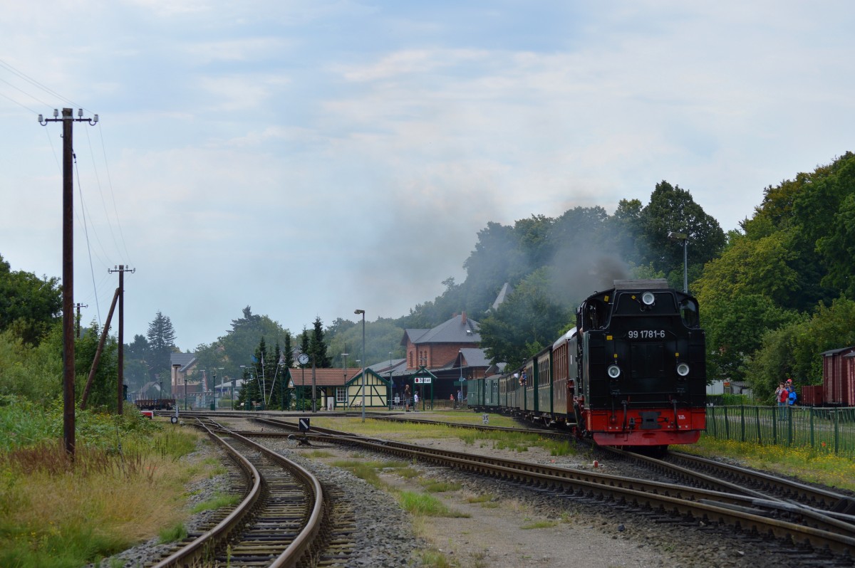 99 1781-6 fuhr am 08.08.2015 mit P 105 aus Putbus aus