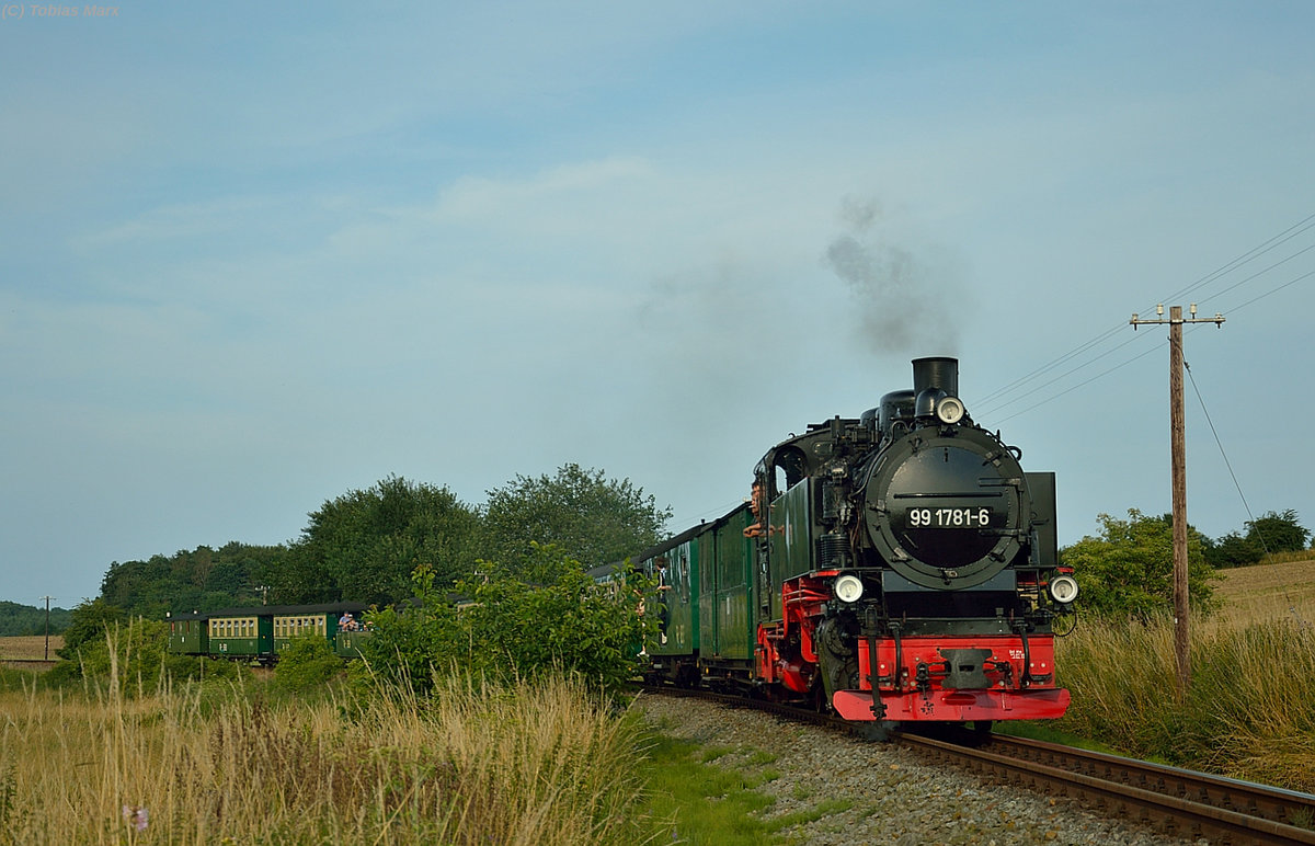 99 1781-6 mit P 110 zwischen Seelvitz und Posewald am 23.07.2016