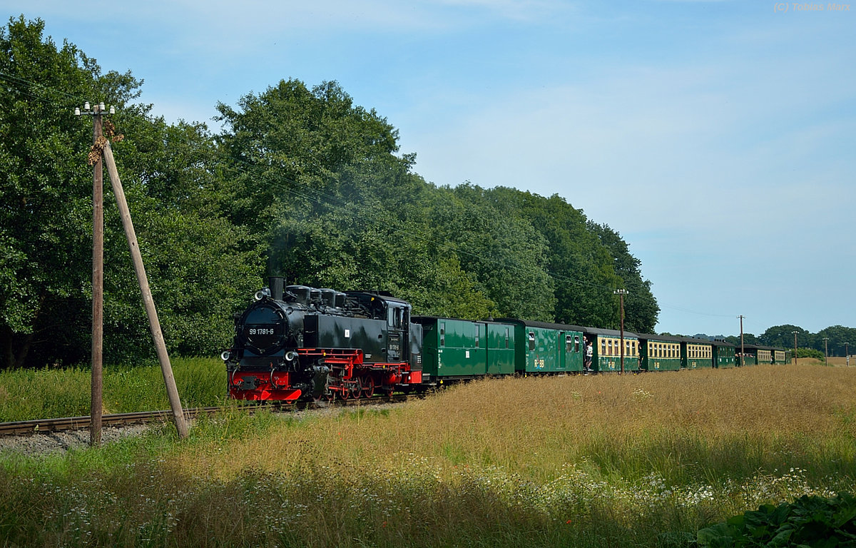 99 1781-6 zwischen Beuchow und Putbus am 23.07.2016 mit P 106