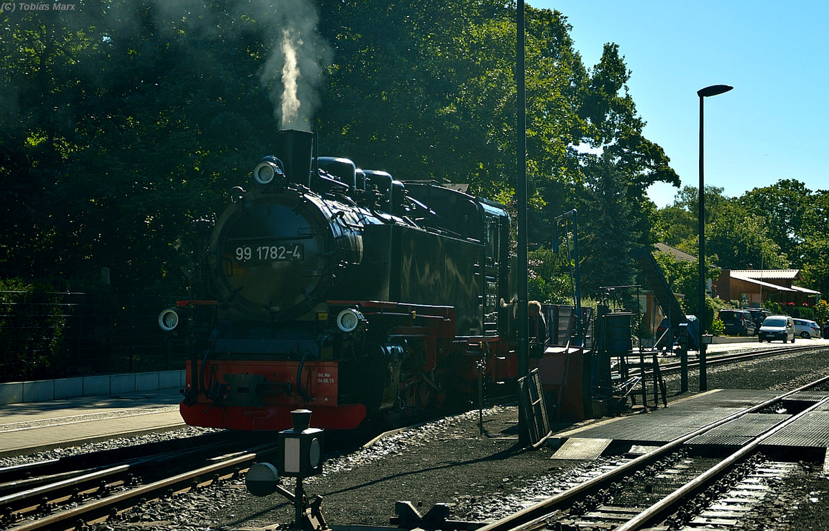 99 1782-4 beim rangieren mit dem Göhrener Kohlewagen am 22.07.2016