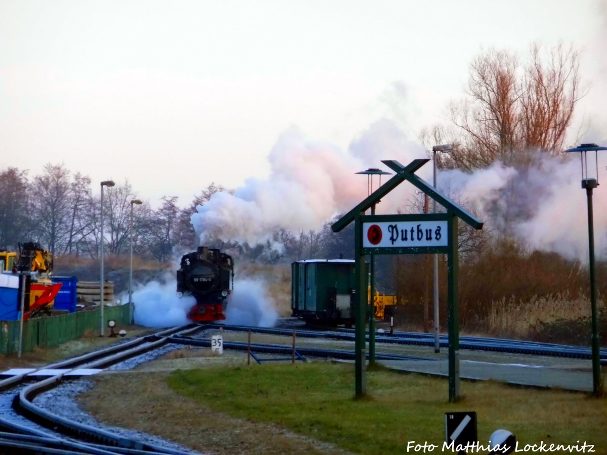 99 1784 Rangiert im Putbusser Bahnhof am 30.12.16