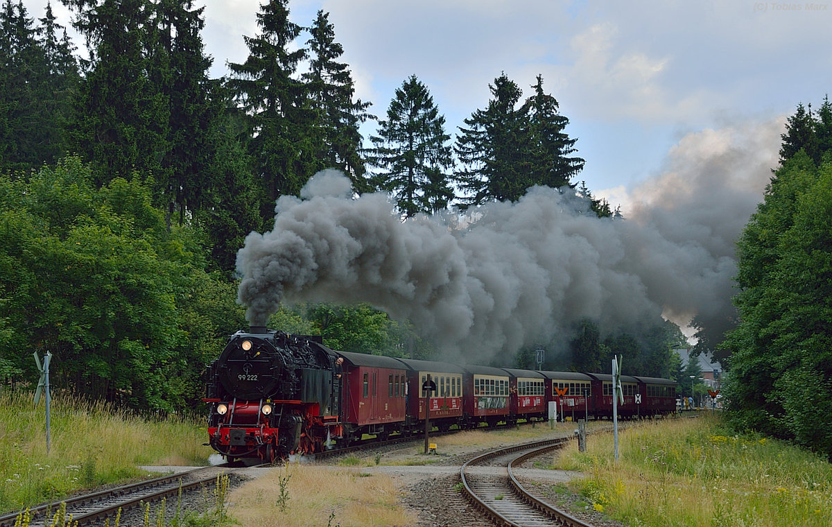 99 222 bei der Ausfahrt aus Drei-Annen-Hohne am 24.07.2016 mit N 8935