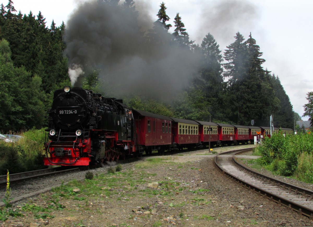 99 7234-0 nahm am 13.08.2014 mit P 8923 die Steigung Richtung Brocken von Drei-Annen-Hohne aus in Angriff
