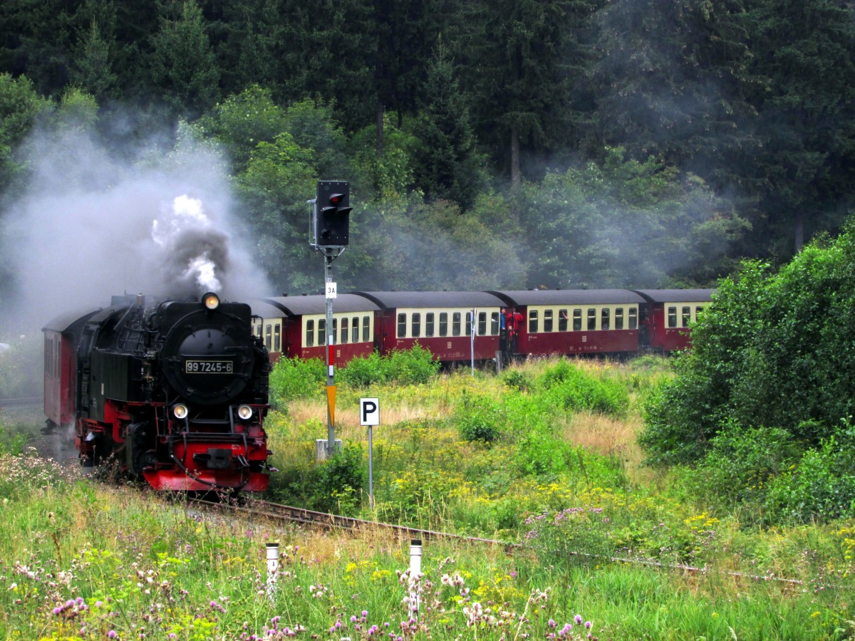 99 7245-6 bei der Ausfahrt mit P 8929 aus Drei-Annen-Hohne am 13.08.2014