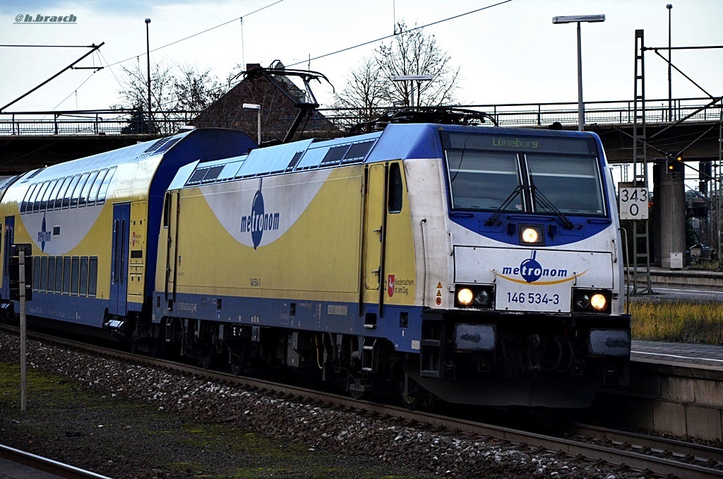 abfahrt der 146 534-3 vom bf hh-harburg nach lüneburg,15.12.14