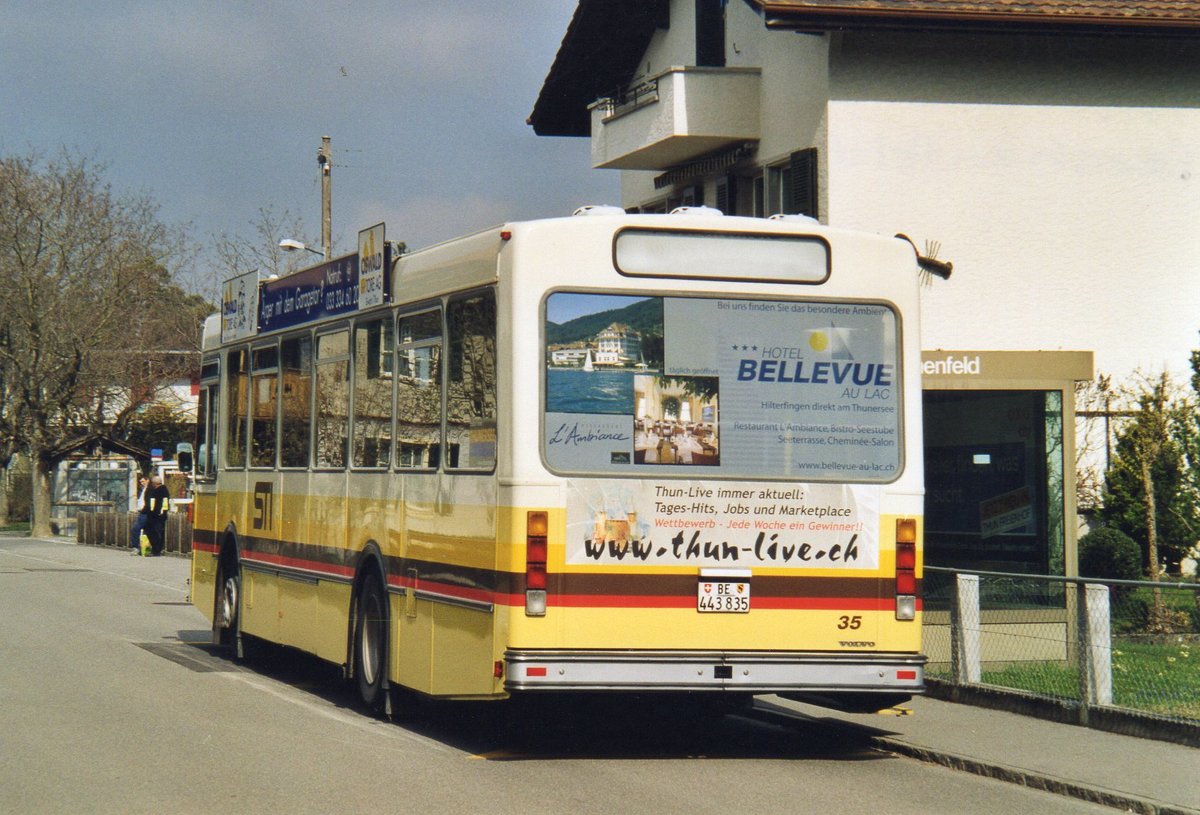 (AF 12) - Aus dem Archiv: STI Thun - Nr. 35/BE 443'835 - Volvo/R&J (ex SAT Thun Nr. 35) am 27. Mrz 2004 in Thun-Lerchenfeld, Endstation