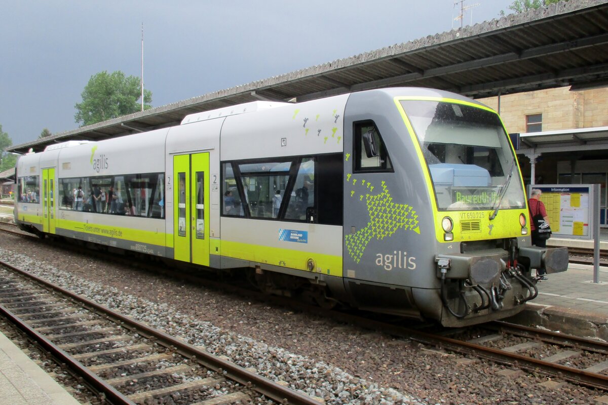 Agilis 650 725 steht am 19 Mai 2019 in Neuemarkt-Wirsberg.